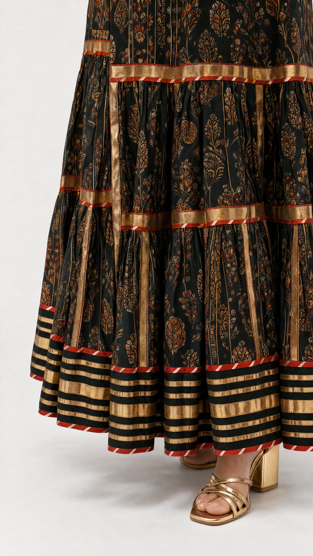 Noir Print Sharara Set
