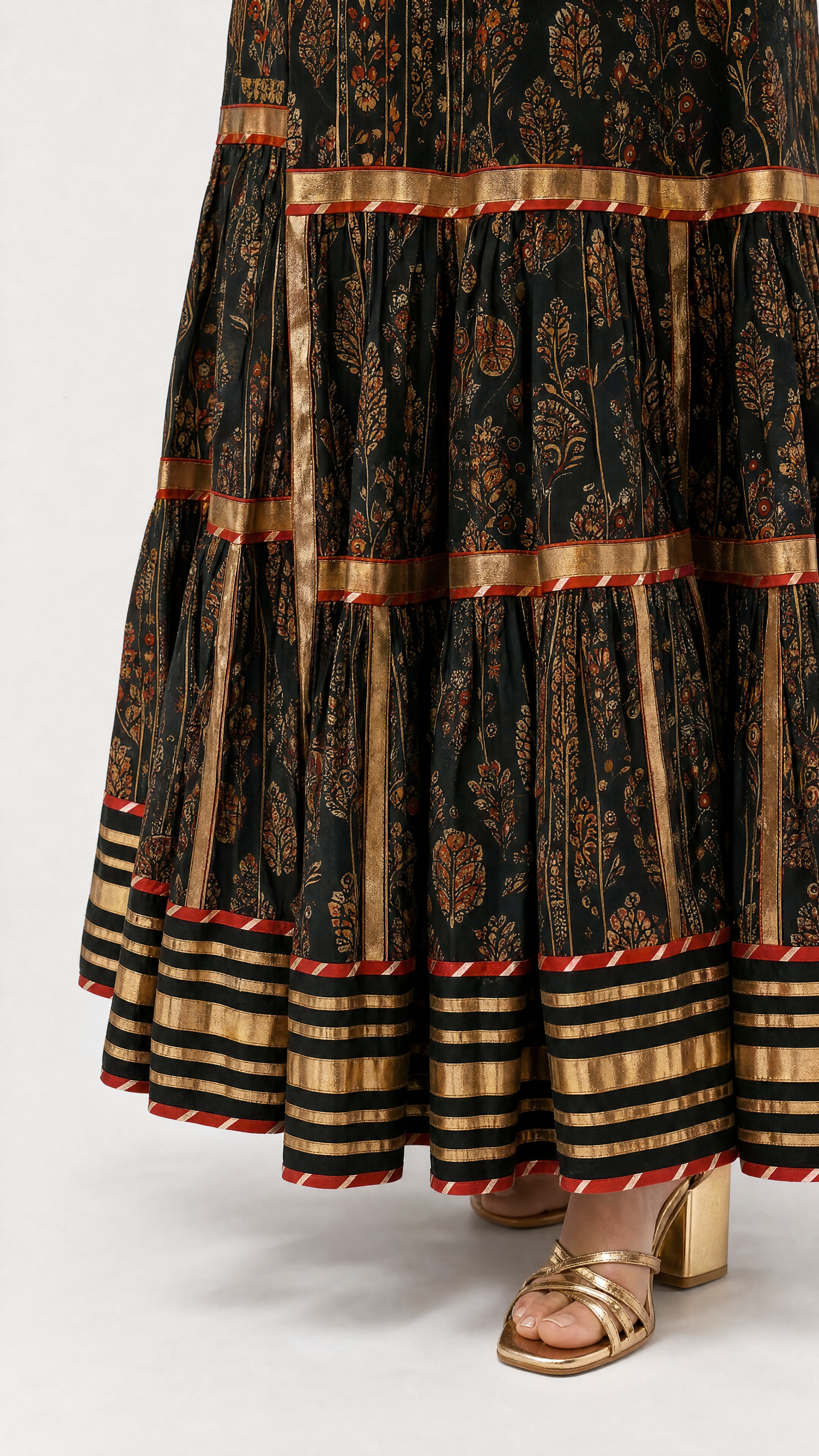 Noir Print Sharara Set